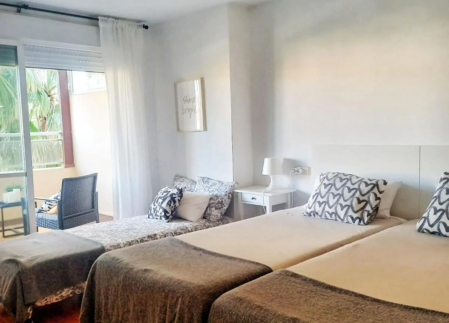 Apartment Calido Apartamento Con Gran Terraza Y Vistas A 600 Metros Del Mar Benalmadena Spain